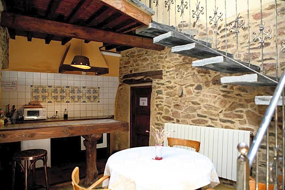 Hotel Rural Bermellar