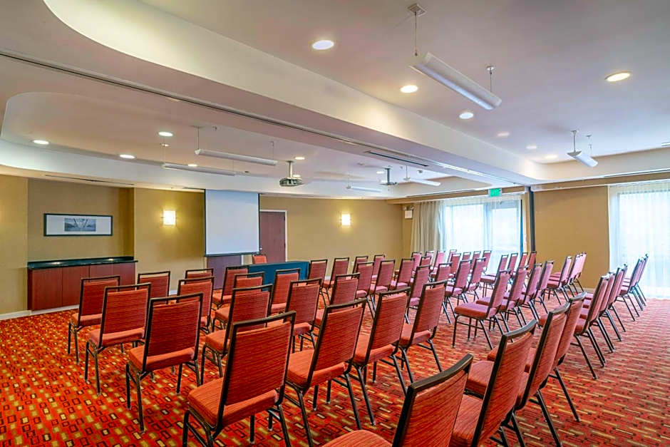 Courtyard by Marriott Salisbury