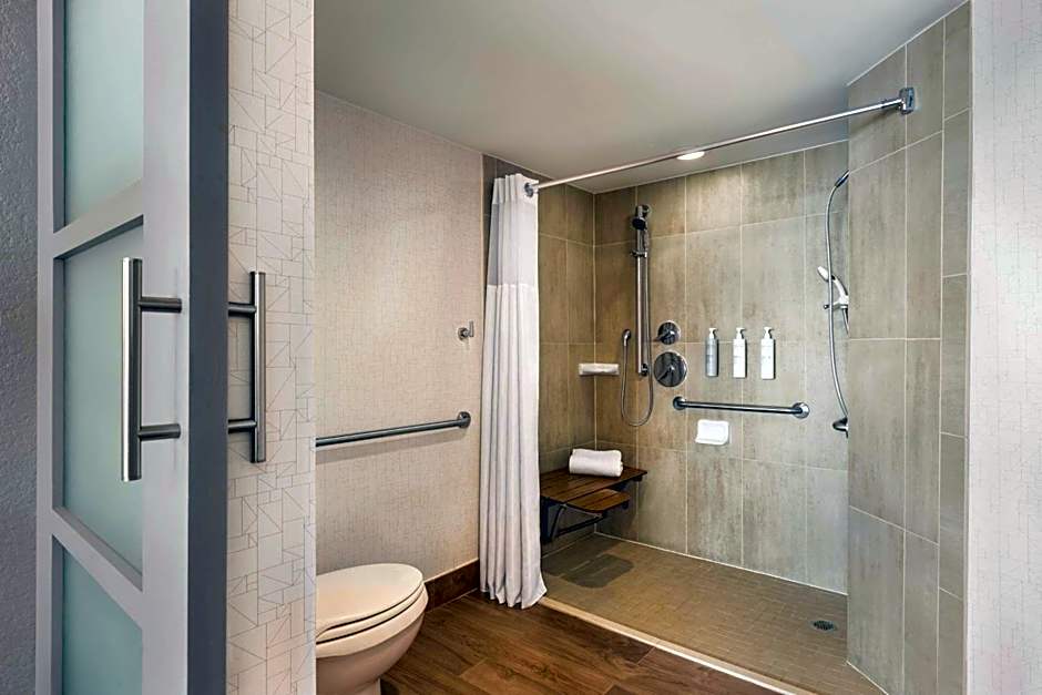 Embassy Suites By Hilton Hotel Miami - International Airport