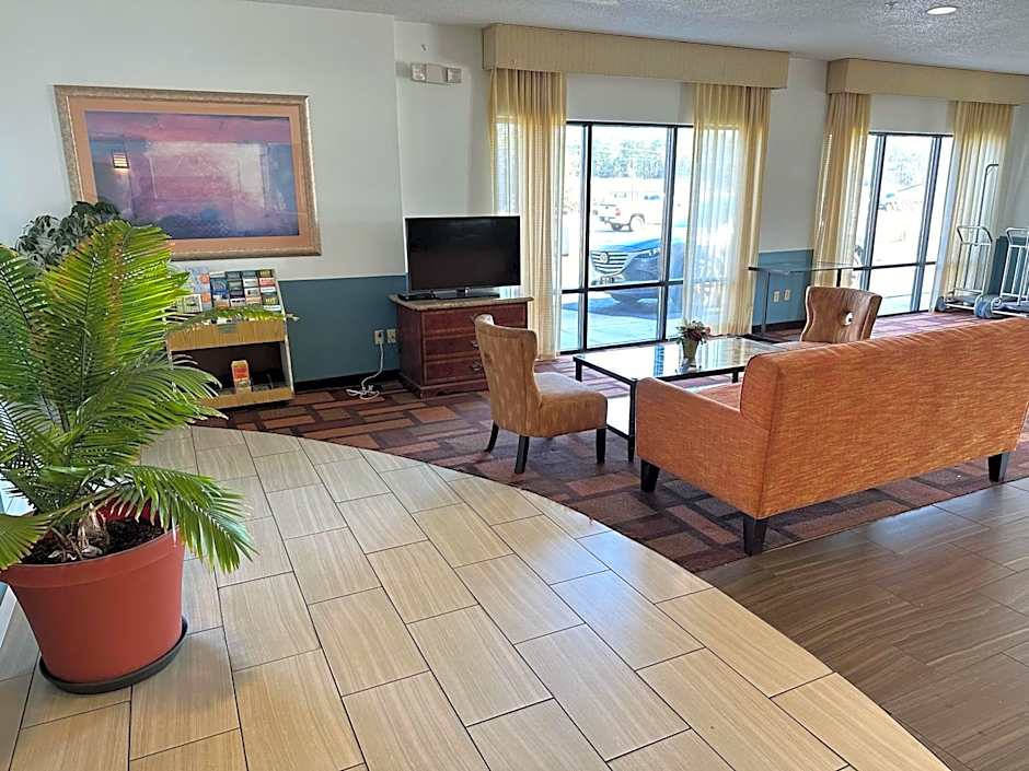 Quality Inn & Suites Hattiesburg