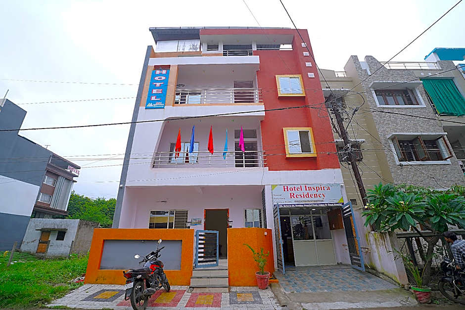 Hotel Inspira Residency-Near Bombay Hospital