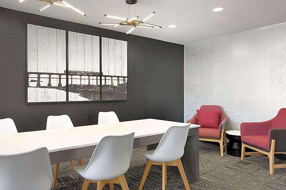 La Quinta Inn & Suites by Wyndham Selma/Smithfield I-95