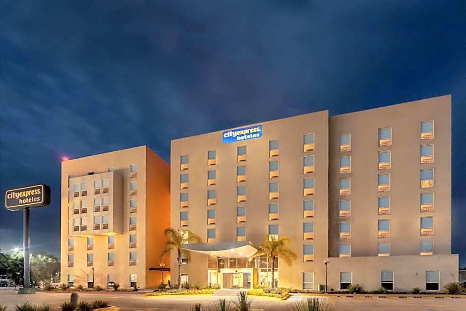 City Express by Marriott Celaya Galerias