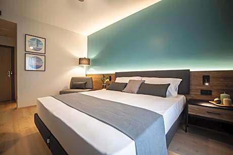 Superior Double Room with Garden View