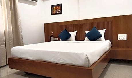 FabHotel Sun N Sea Beach Resort, Calangute
