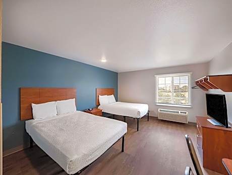 Standard Double Room with Two Double Beds and Sofa Bed - Non-Smoking