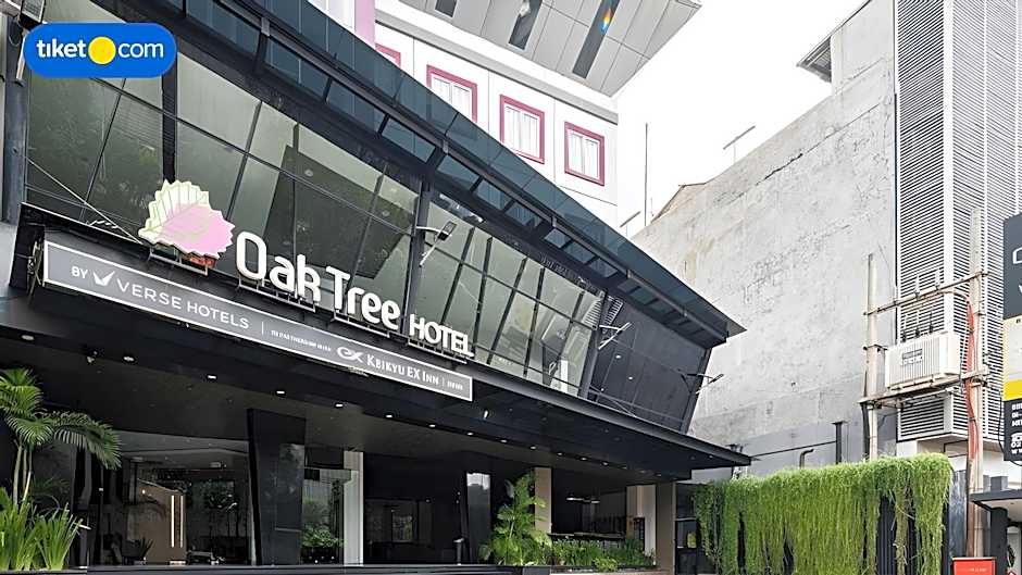 Oak Tree Urban Hotel