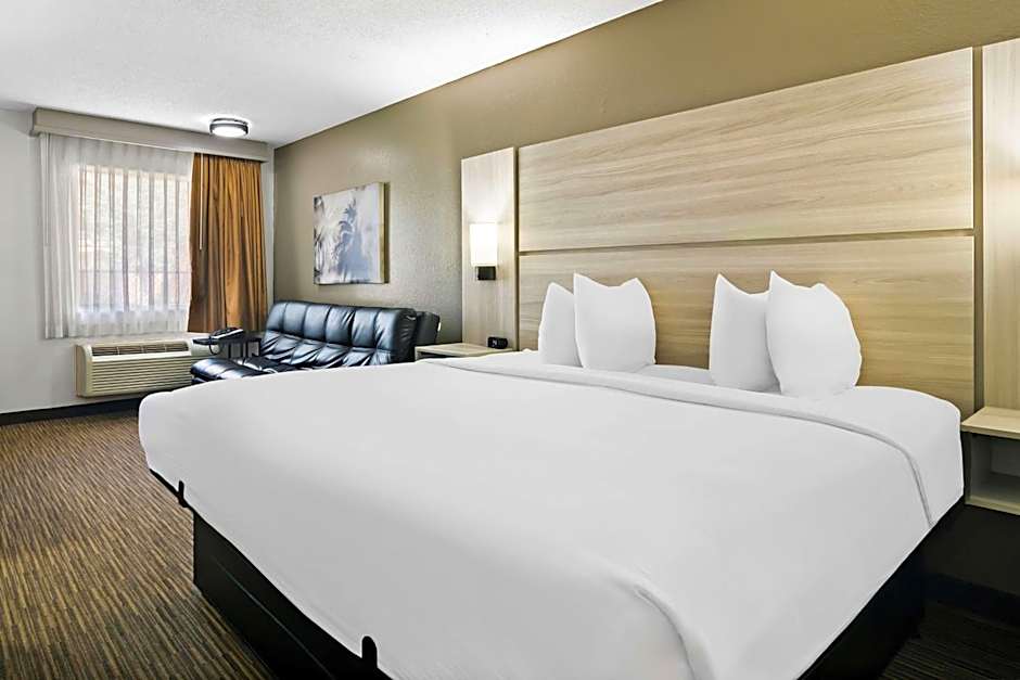 Best Western Oasis Inn And Suites