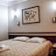 Plaza Inn Week Inn