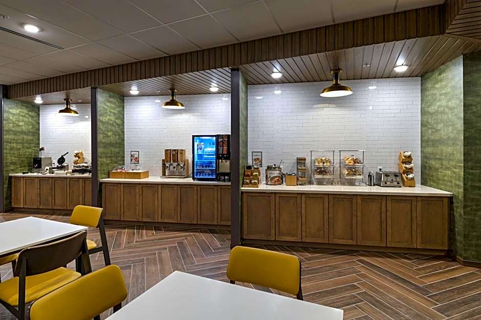 Fairfield Inn & Suites by Marriott St. Louis Downtown