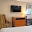 The Buena Park Hotel & Suites