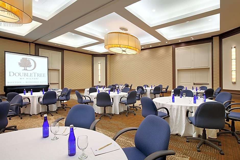 DoubleTree by Hilton Hotel Boston - Bedford Glen