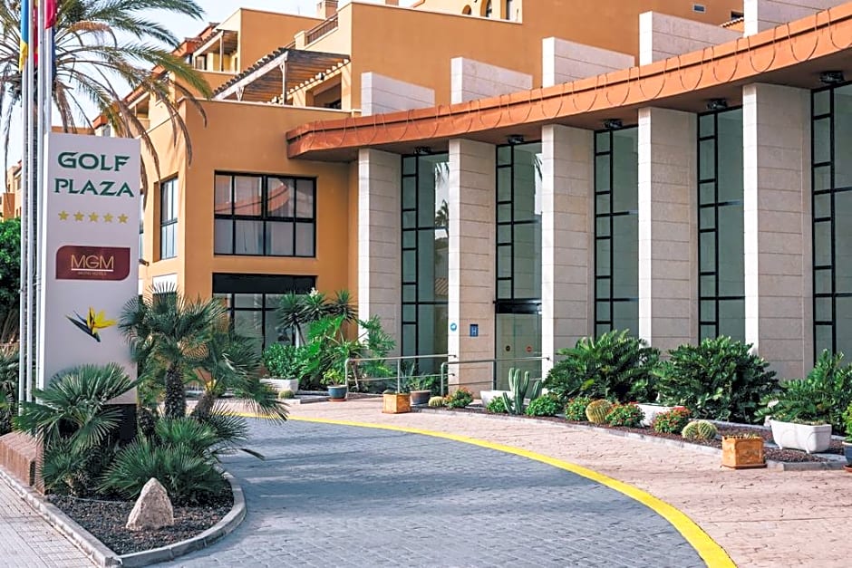 Grand Muthu Golf Plaza Hotel & Spa