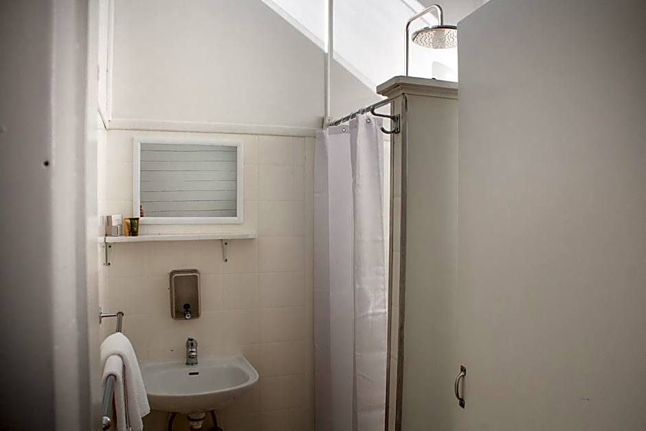 BATHURST GOLDFIELDS MOTEL at 428 CONROD STRAIGHT MOUNT PANORAMA