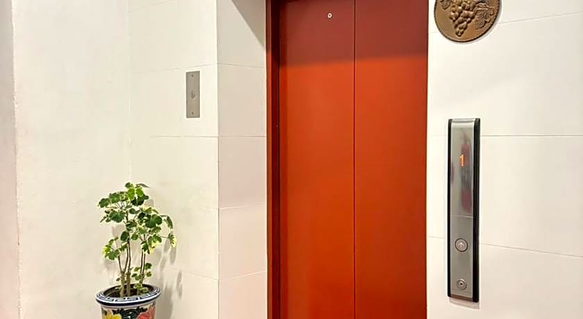 Jing Jit Hotel