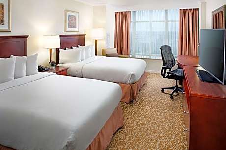 2 Double Beds Non Smoking