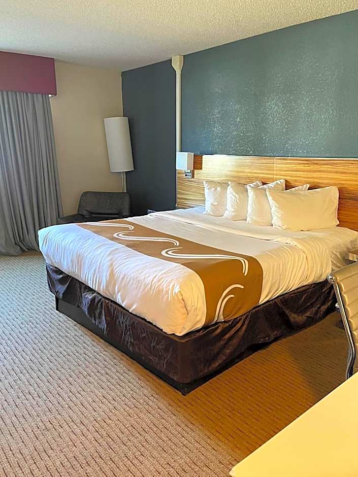 Quality Inn Frontier At U.S. Hwy 30