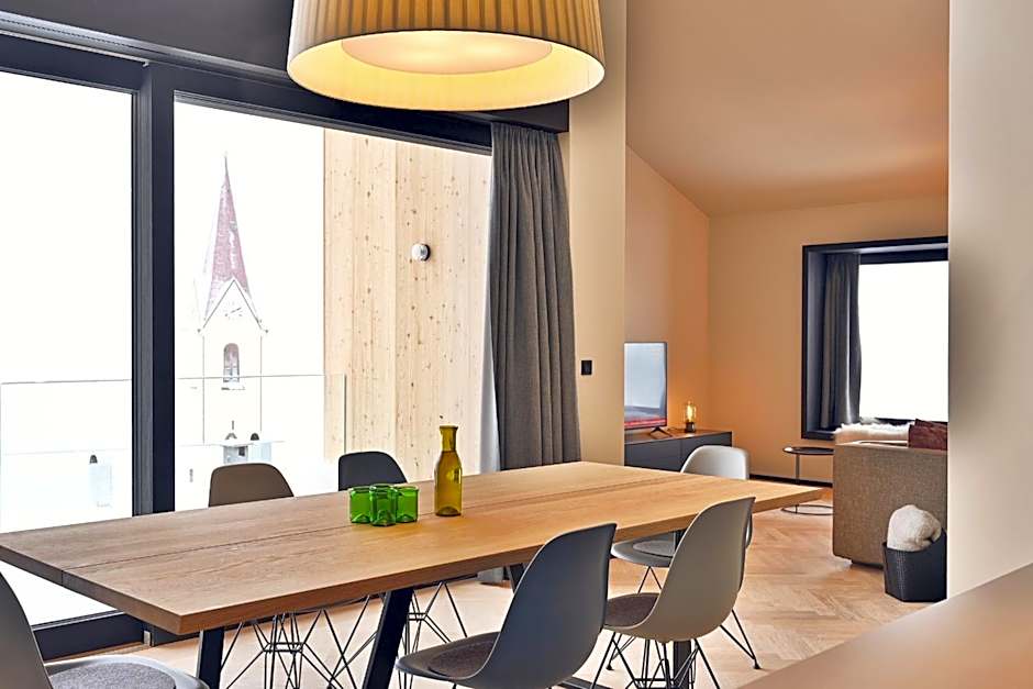 Warth52-W52 Apartments