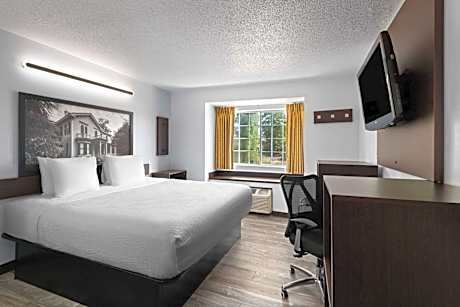 Superior Queen Room - Disability Access/Non-Smoking