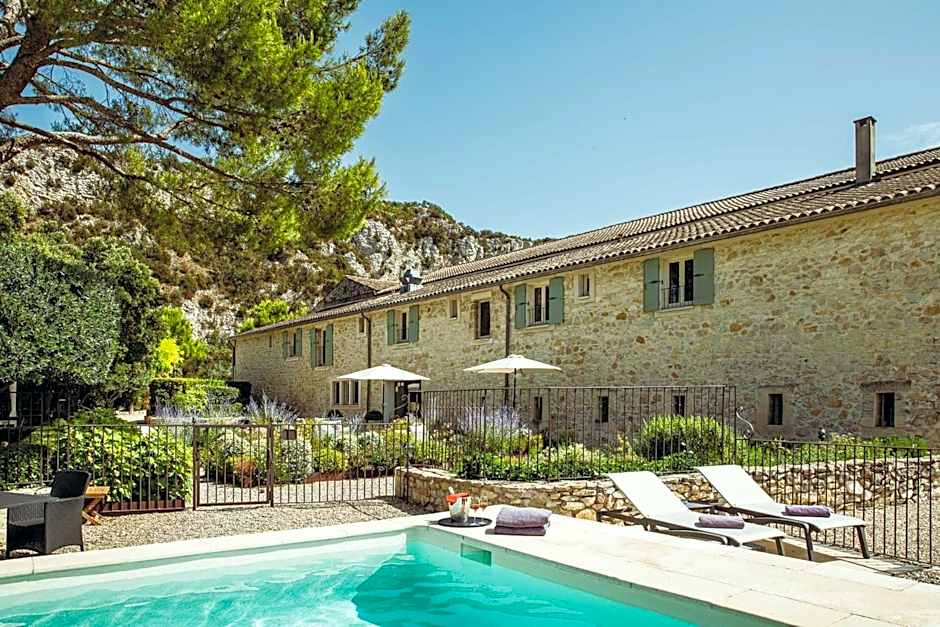 Maison CHENET - Les Chambres Entre Vigne et Garrigue - Teritoria