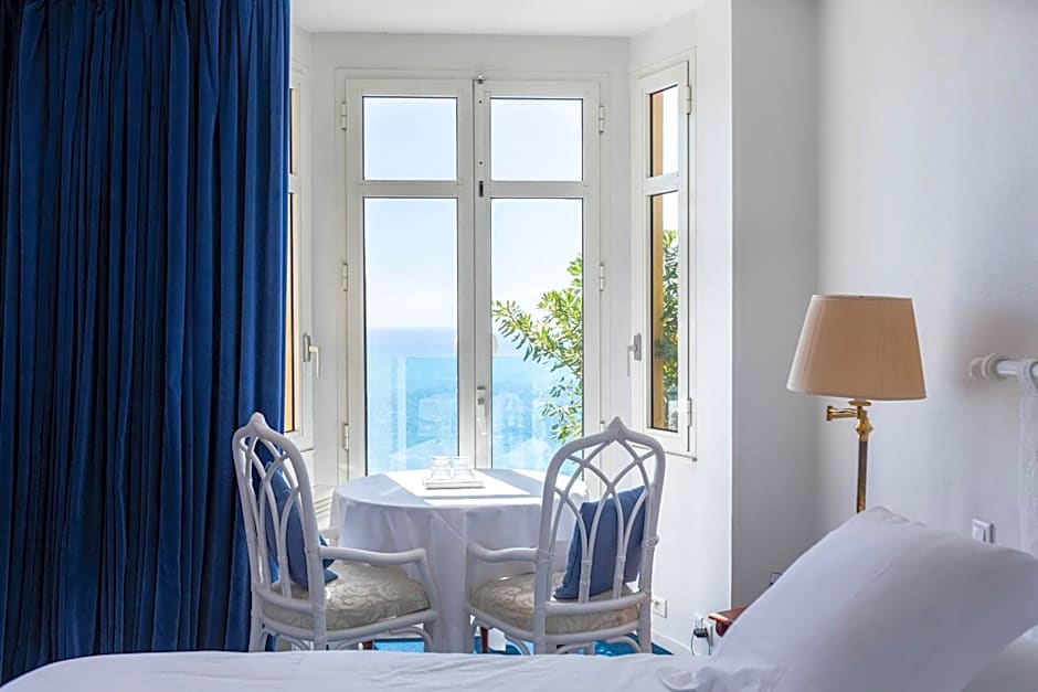 Hôtel Le Roquebrune