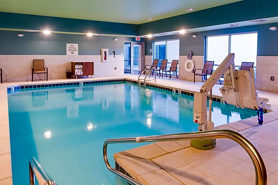 Holiday Inn Express & Suites Russellville By IHG