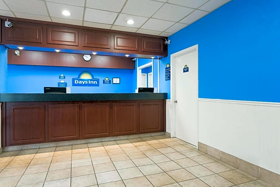 Days Inn by Wyndham Salisbury