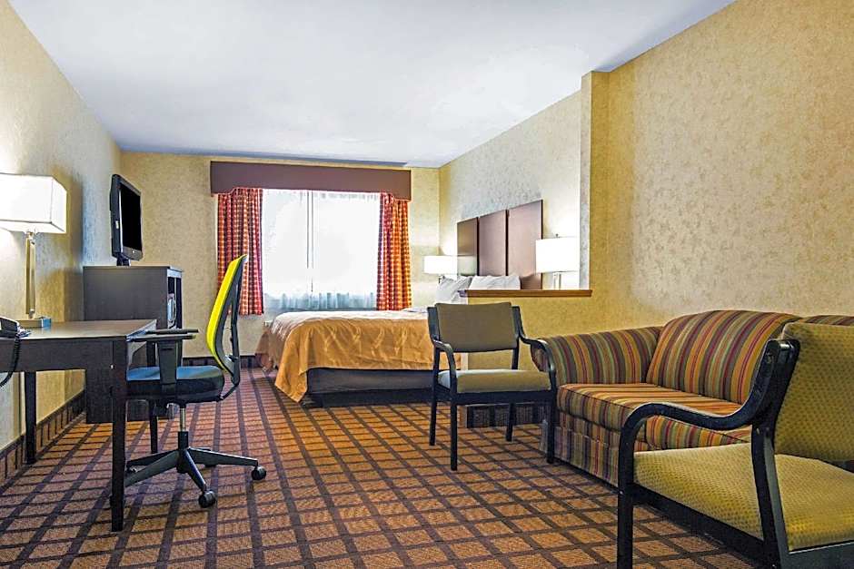 Quality Inn Monee I-57