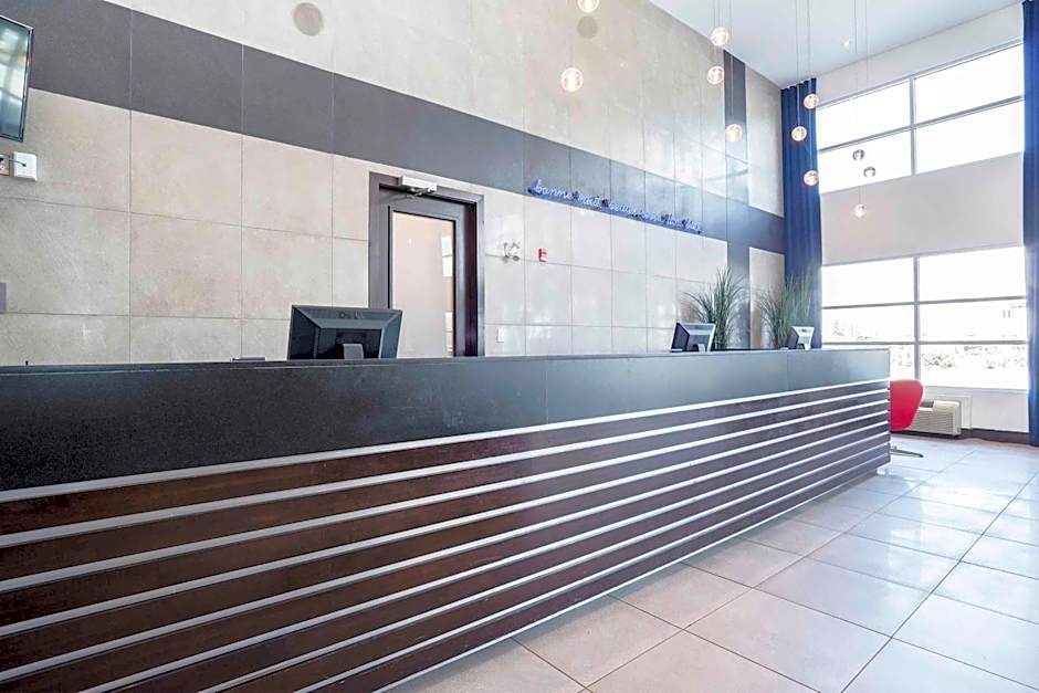 Sandman Signature Hotel & Suites Prince George