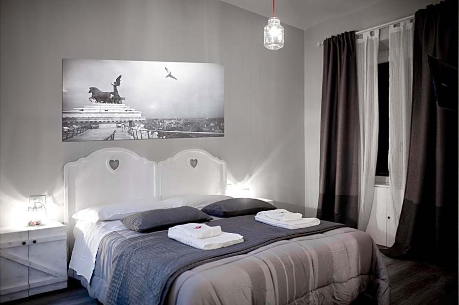 TinkerBell GuestHouse