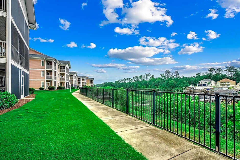 Myrtle Beach Waterway Getaway