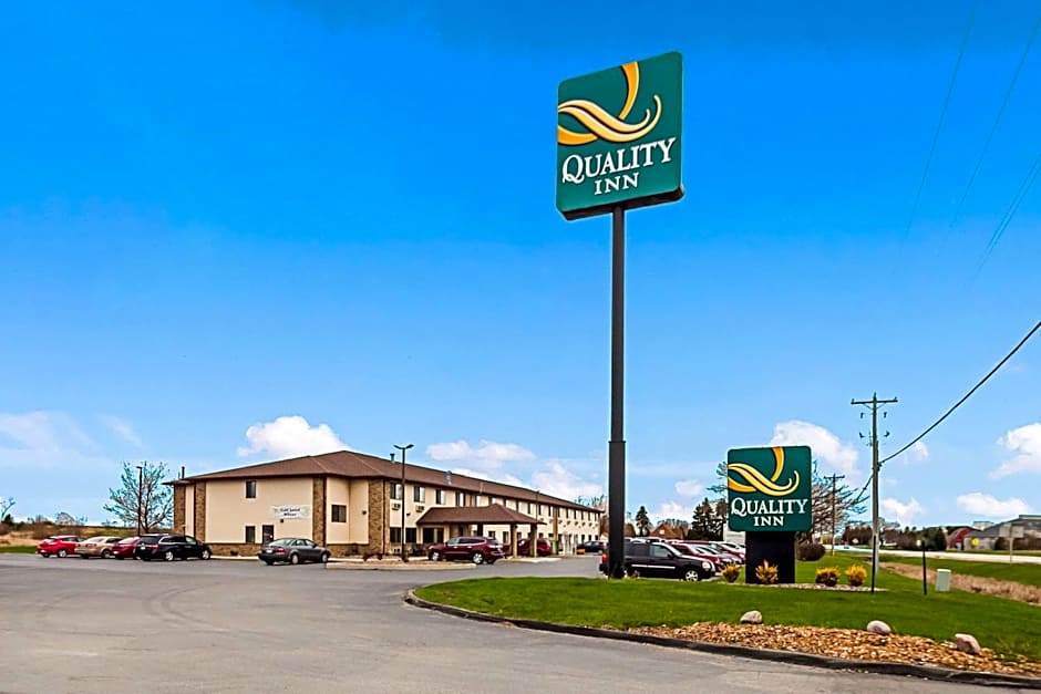 Quality Inn Sheboygan North I-43