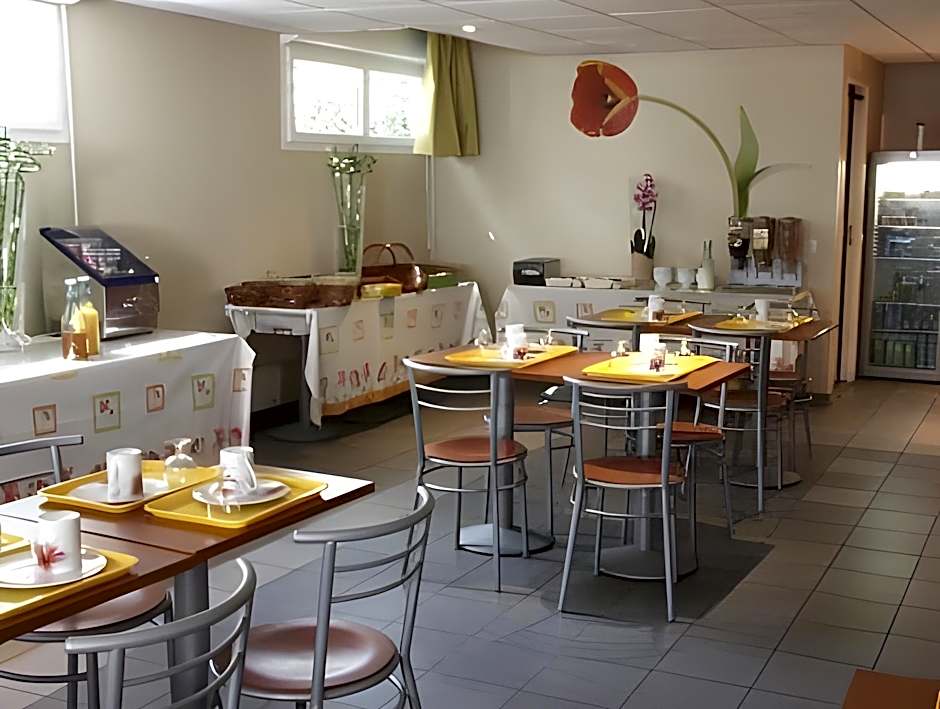 Sejours and Affaires Paris-Nanterre