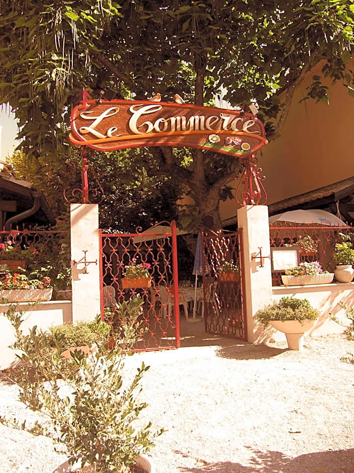 Hotel Le Commerce