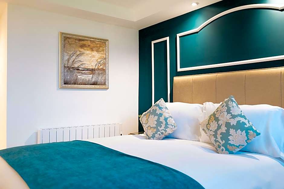 Photo 1 of 4 of Classic Double Room