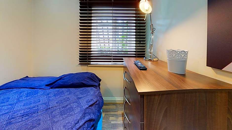 Mapesbury Hostel London