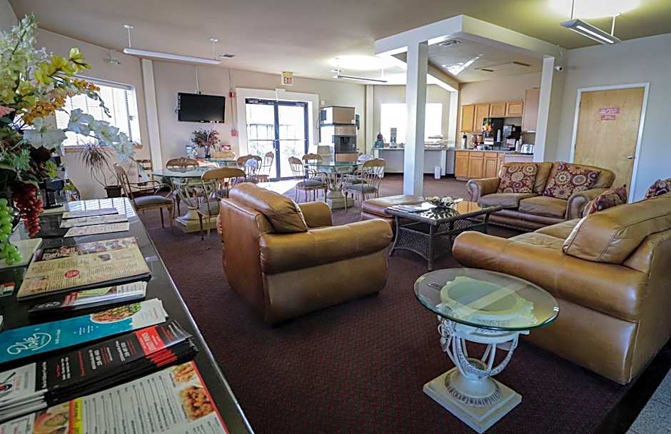 University Inn & Suites