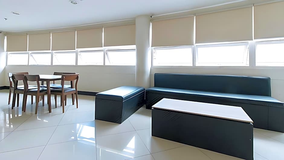 RedDoorz Plus at Kamuning Quezon City
