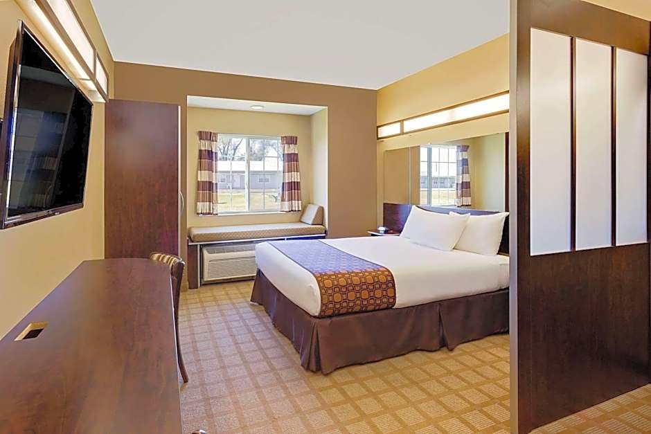 Microtel Inn & Suites By Wyndham Prairie Du Chien