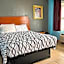 Blue Way Inn & Suites Wichita East
