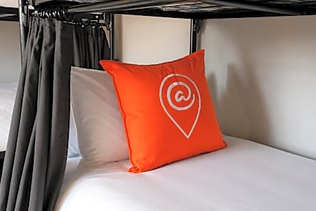 Bed in 6-Bed Mixed Dormitory Room