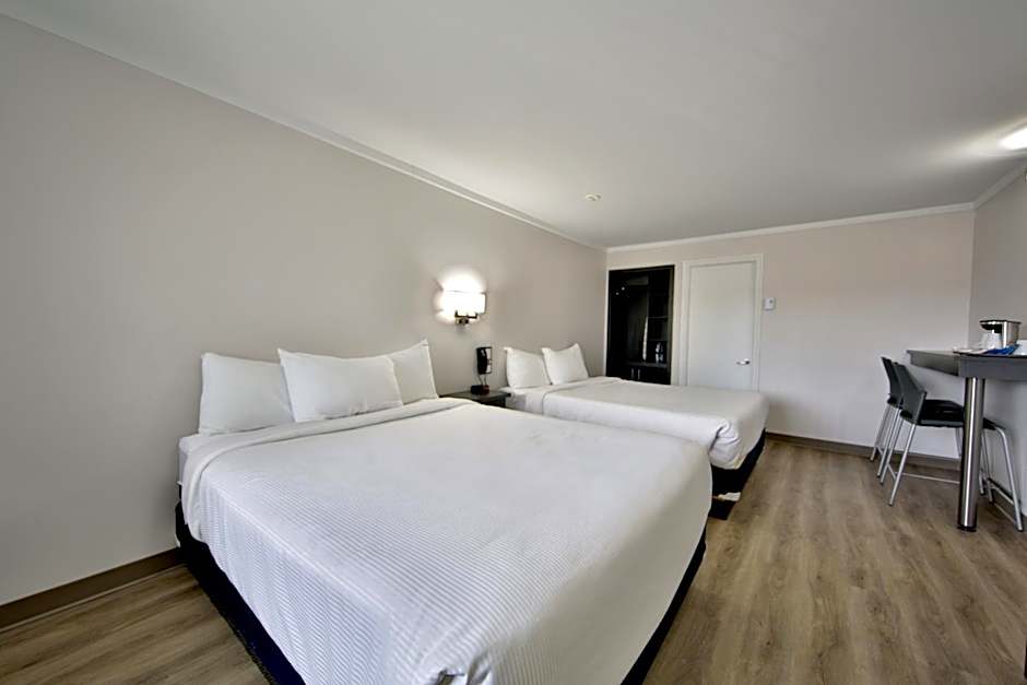 Motel Newstar Laval