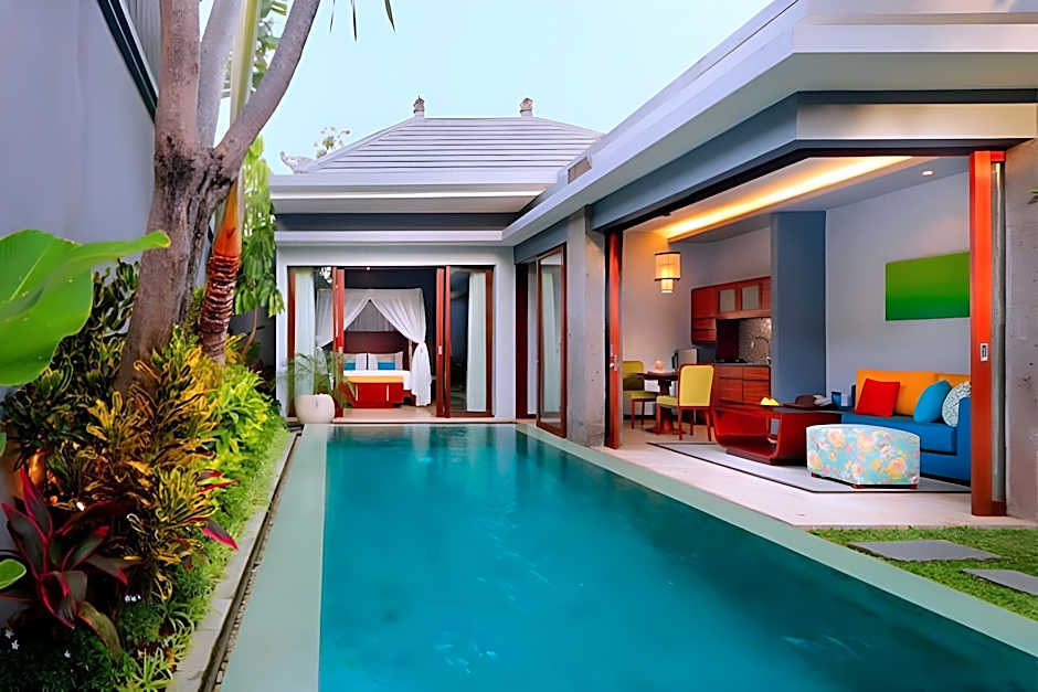 Seminyak Icon - by Karaniya Experience