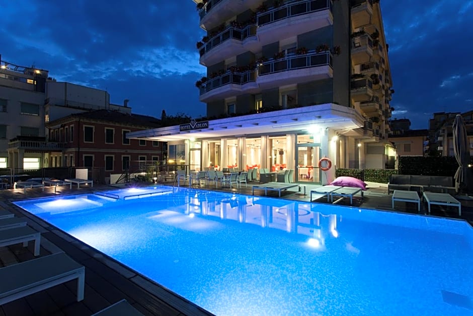 Hotel Adlon