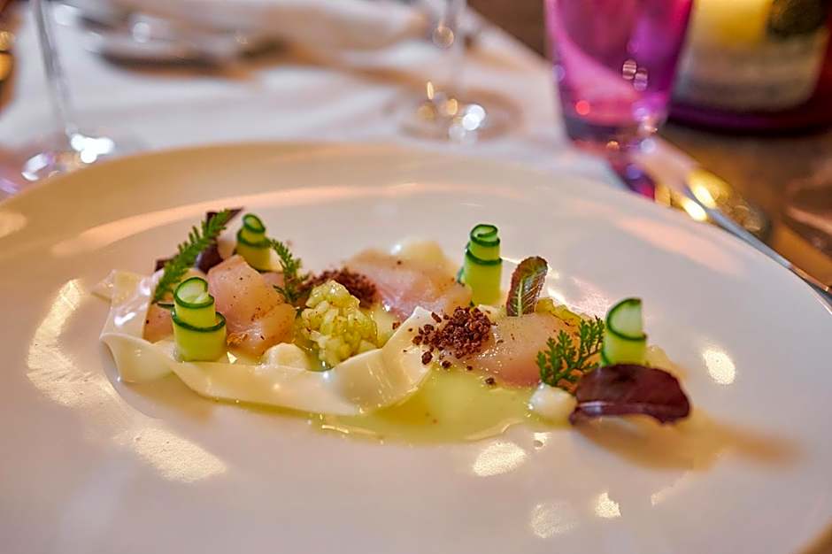 ERCK- Flair Hotel & Restaurant