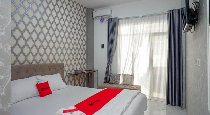 RedDoorz Syariah near Taruna Nusantara Magelang