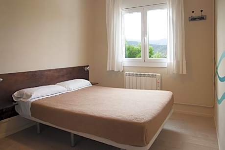 Double Room with Shared Bathroom