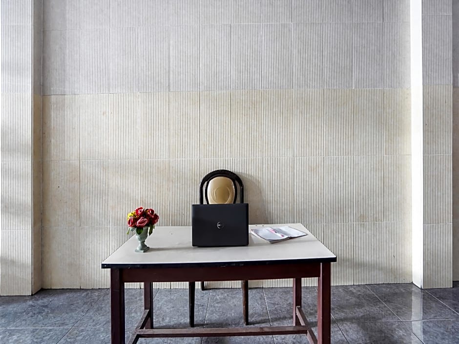 OYO Life 91856 Griya Gedangan Syariah