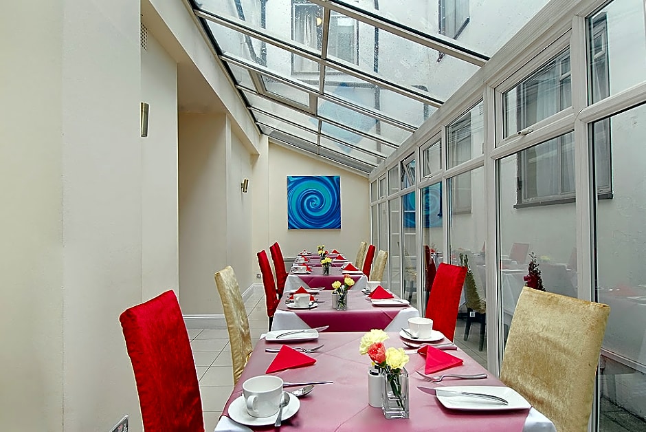 Park Grand Hyde Park