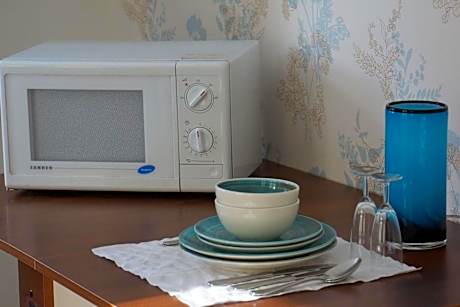 Junior Suite with Courtyard View and Kitchenette